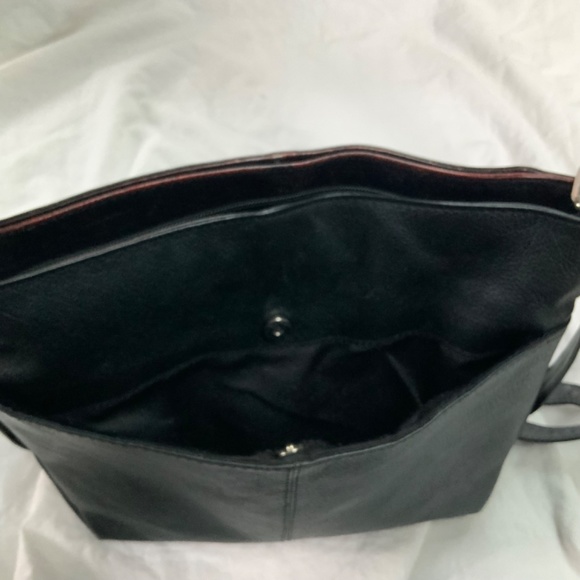 Great American Leather Works Black Crossbody Bag - Picture 6 of 10